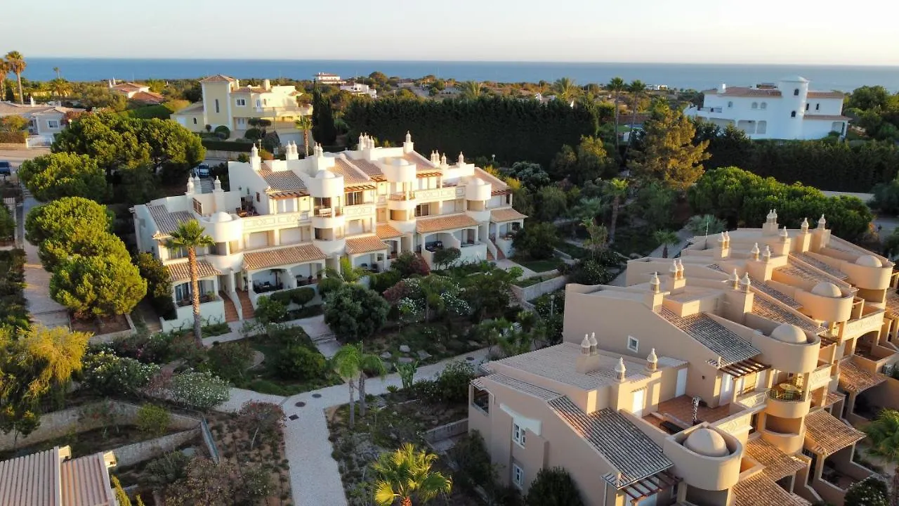 Quintas Da Boa Nova Estombar Apartment