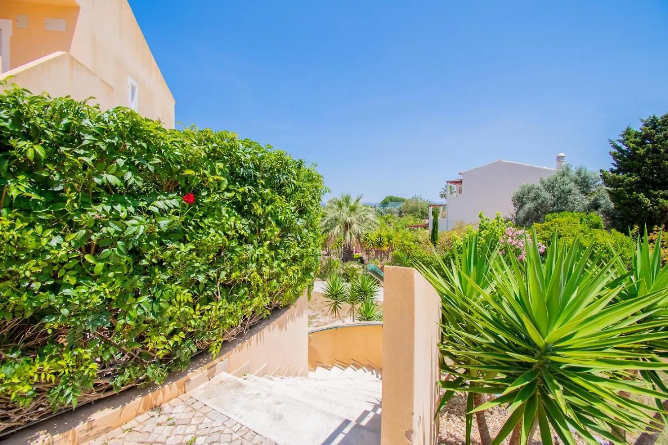 Apartment Bela Vista Estombar 0*,