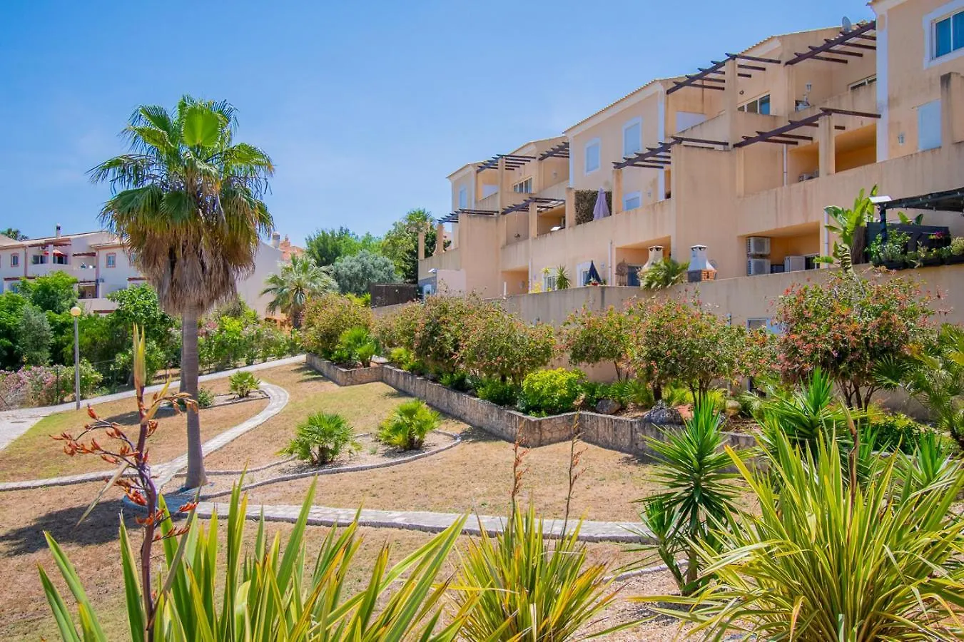 Apartment Bela Vista Estombar